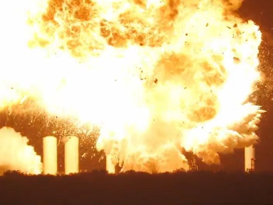 'Katastrophaler Ausfall': SpaceX-Rakete explodiert bei Routinetest