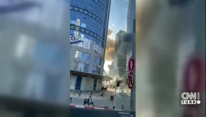 İran'ın İsrail'i vurduğu saldırıdan yeni görüntüler...