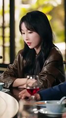 The end of the story. Orphan Lin Siwen was framed by her scumbag husband and vicious best friend. She had three miscarriages for him in one year, only to find that she had become a joke. When she was about to die, she was bound to a crazy system and rebor