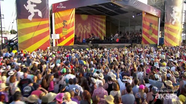 Crocodile Rock - Elton John (live)