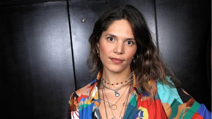 GALA VIDEO - Vanille, une chanteuse “nepo baby” ? Comment la fille de Julien Clerc a fait face aux critiques…