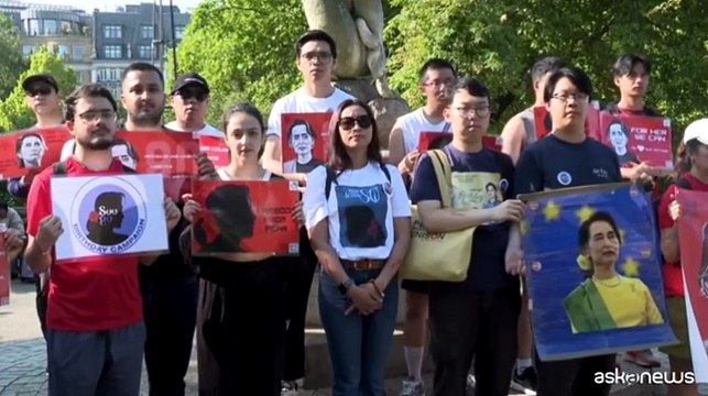 Gli 80 anni di Aung San Suu Kyi in carcere, il figlio: nessuna notizia