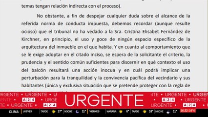 La respuesta del tribunal a Cristina por el uso del balcón: pidió "criterio y prudencia" y ratificó la tobillera electrónica