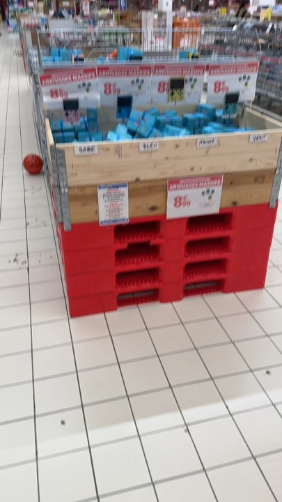 Une console retrogaming à 8 euros à carrefour !