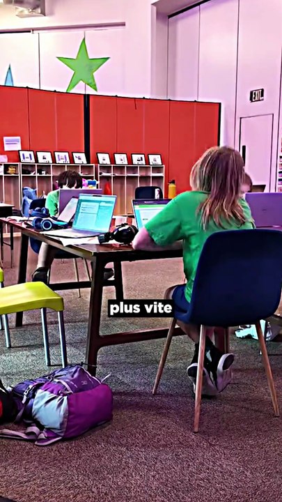 La première école sans prof ! 🤖
