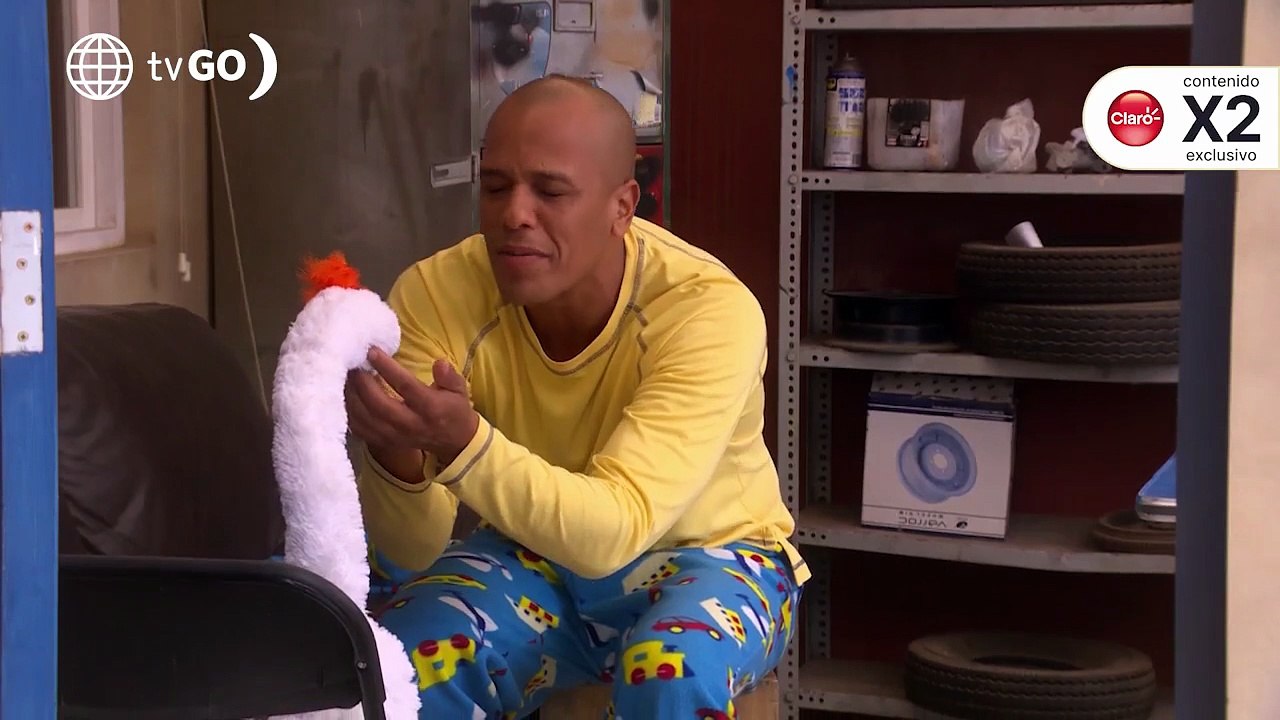 Mira lo que hace Gaspar cuando nadie lo ve y lejos de Teresita