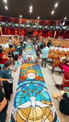 Confecção dos Tapetes de Corpus Christi na Paróquia da Glória, em Fortaleza