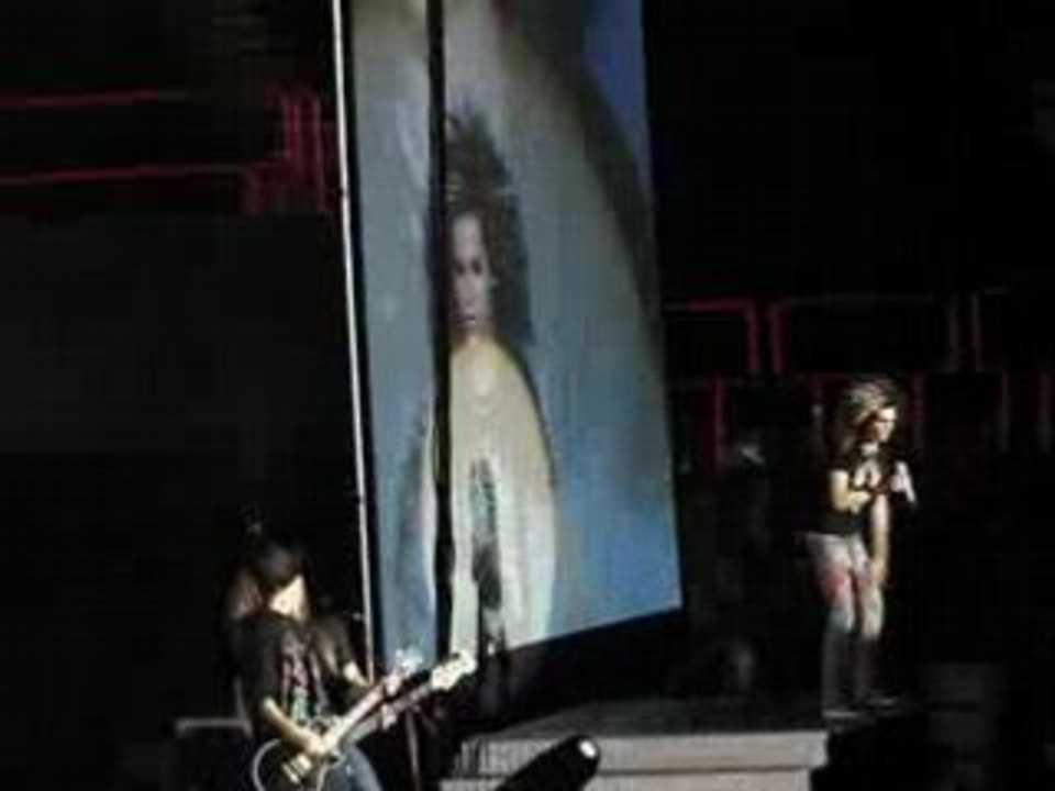 TOKIO HOTEL Paris Bercy 10 mars WO SIND EURE HANDE