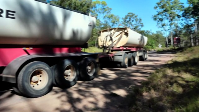 Queensland roads in disrepair despite state government promising billions