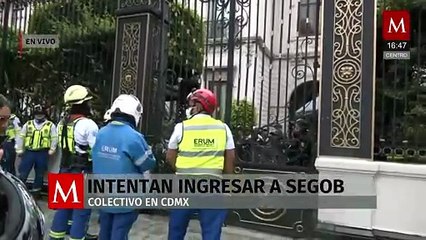 Integrantes de un colectivo feminista intentan ingresar a la Segob