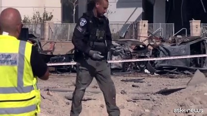 Missili iraniani su Be'er Sheva, auto ed edifici distrutti