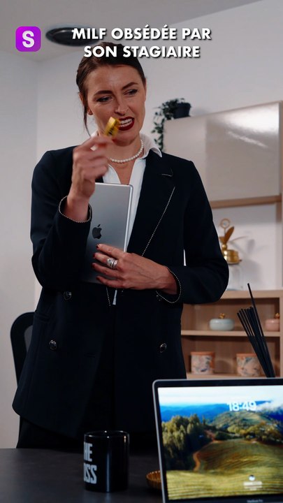 Stagiaire dominé par la PDG