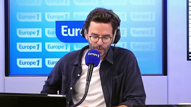 Didier Barbelivien, Auteur-Compositeur-Interprète et animateur radio