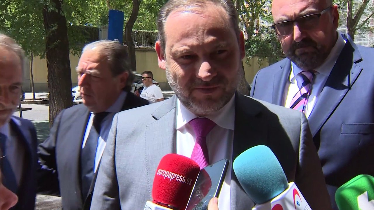 Santos Cerdán pide al Supremo que suspenda su declaración del miércoles