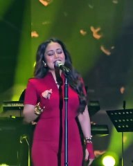 Tera Ghata By Neha Kakkar live in concert