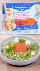Risotto d'orzo au saumon fumé et crème de roquette