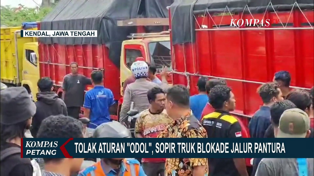 Ricuh! Tolak Aturan ODOL, Sopir Truk Blokade Jalur Pantura hingga Rusak Ambulans