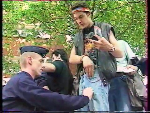 Johnny Hallyday – Parc des Princes 1993 : Le Choc du Premier Concert (Archives JT)