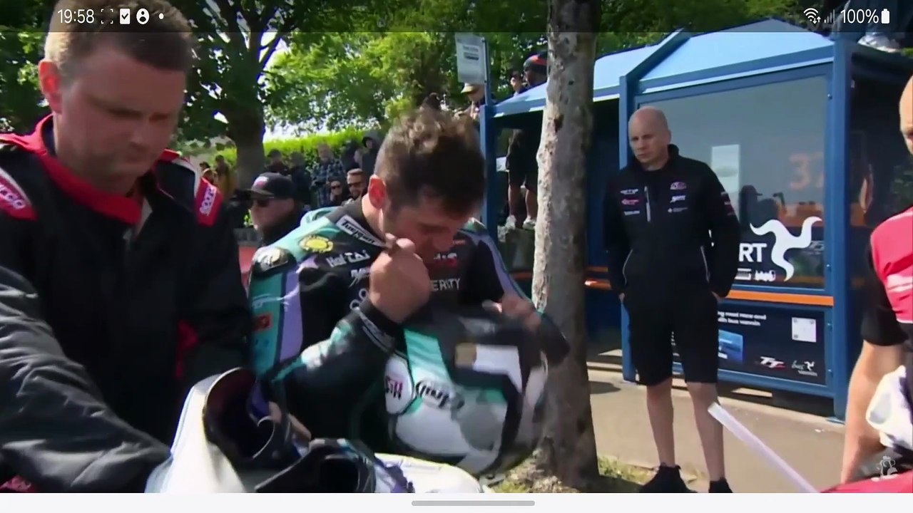 Isle Of Man TT 2025 Supersport Race 1