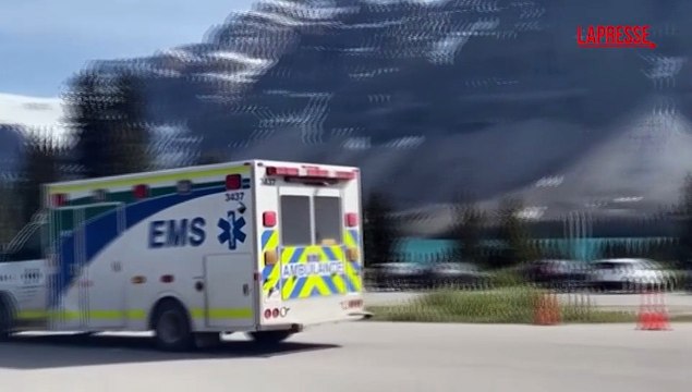 Canada, caduta massi uccide una persona e ne ferisce tre: le immagini dei soccorsi