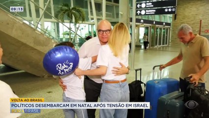 Políticos brasileiros que estavam em Israel desembarcam no Brasil