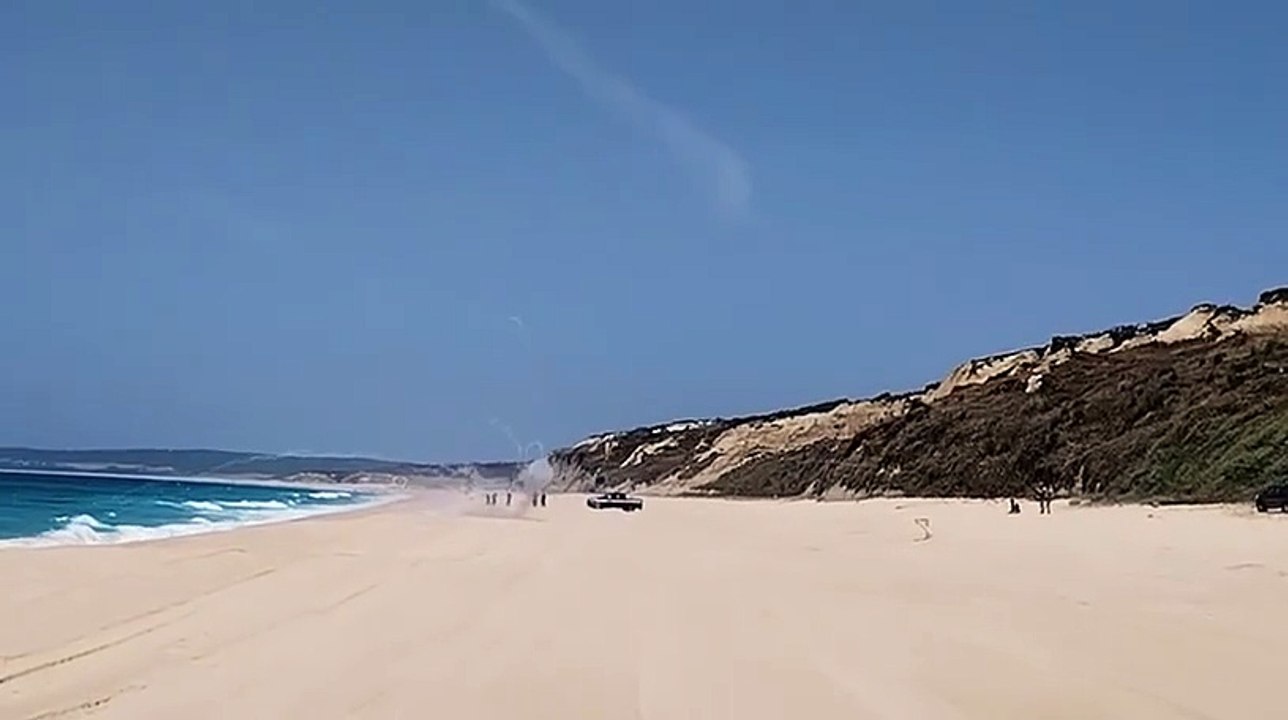 Mergulhadores da Marinha inativam mais um engenho explosivo em Sesimbra