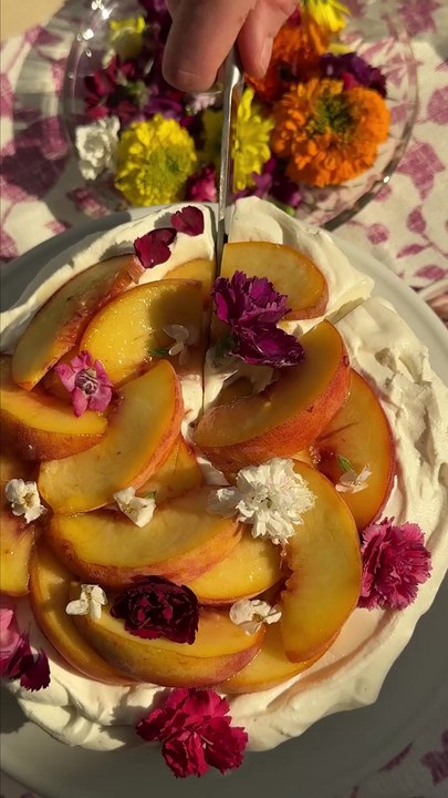 How to Make Wish Bone Kitchen Cake