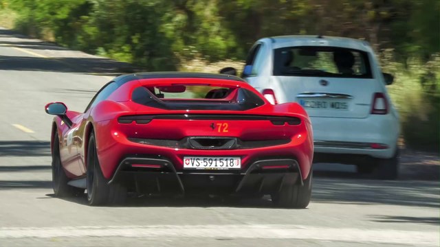 Supercars Accelerating - LaFerrari Burnout, SP3 Drift, 812 Comp, 12Cilindri, LaFerrari Aperta