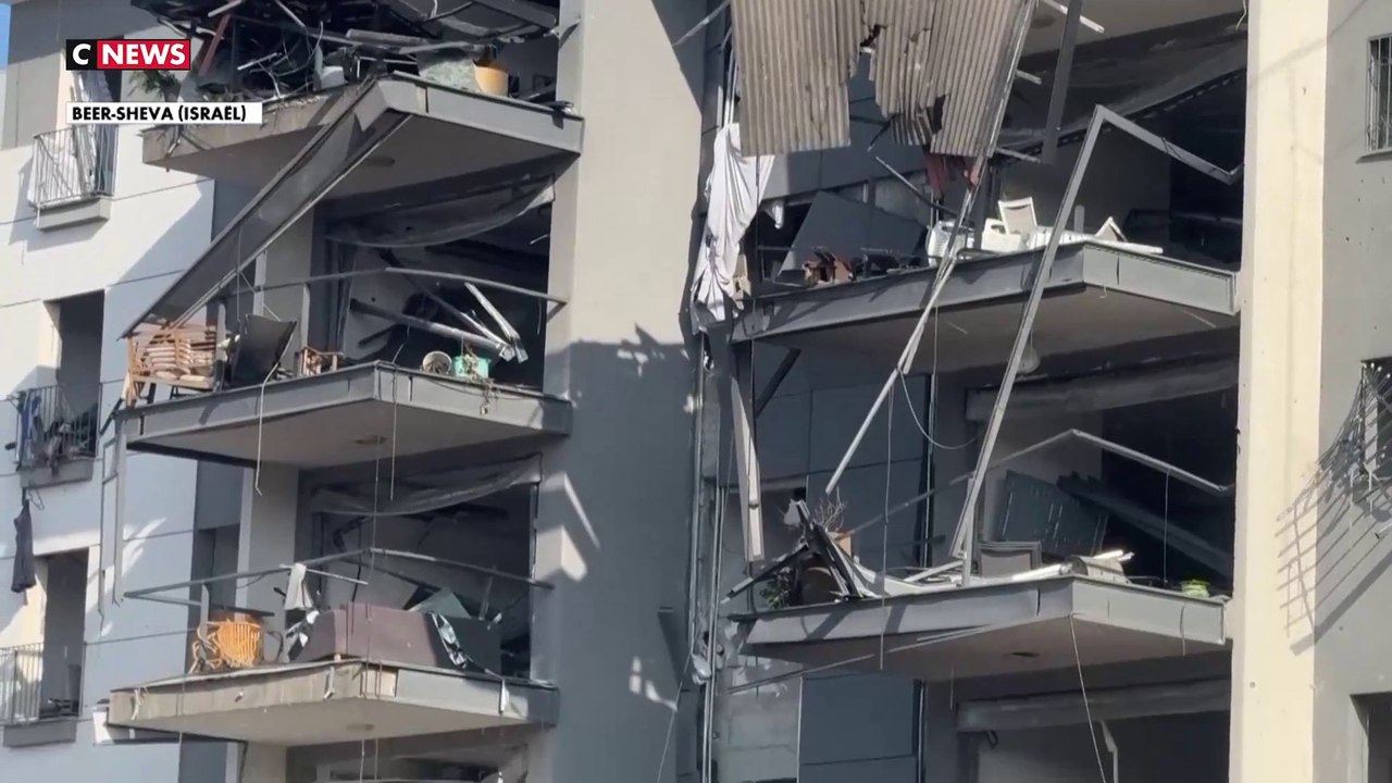 Israël-Iran : dix-neuf blessés recensés après une nouvelle salve de missiles iraniens tirée sur la ville d'Haïfa