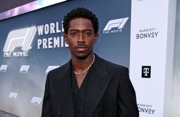 Damson Idris révèle avoir craché au visage de Brad Pitt sur le tournage du film "F1" : "Je me suis dit que j'allais perdre mon travail"