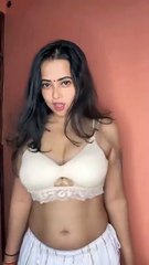 Kitne no ke dil fisal gye 💋🤭 #viral #instalike #feelingood #girl #instagram #trend