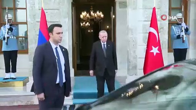Cumhurbaşkanı Erdoğan ile Ermenistan Başbakanı Paşinyan arasındaki görüşme sona erdi