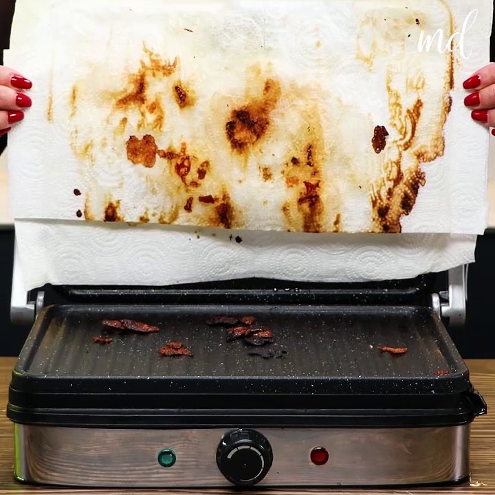 Cleaning hacks you didn't know you needed! ✨