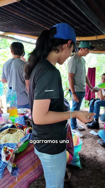 Haciendo tortillas por primera vez