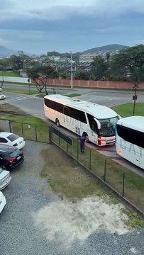 Acidente trem e ônibus Joinville