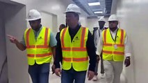 Carlos Bonilla supervisa avances en la construcción de la Unidad Traumatológica de Higüey