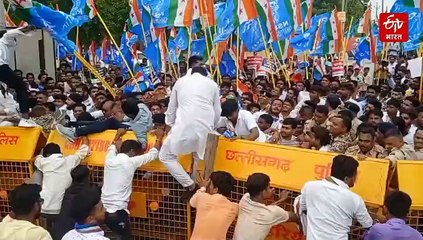 धमतरी में एनएसयूआई का बैरिकेड तोड़ प्रदर्शन, निकाली शिक्षा बचाओ हुंकार रैली