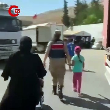 Bakan Yerlikaya duyurdu... Göçmen kaçakçılığı operasyonu 15 insan kaçakçısı yakalandı