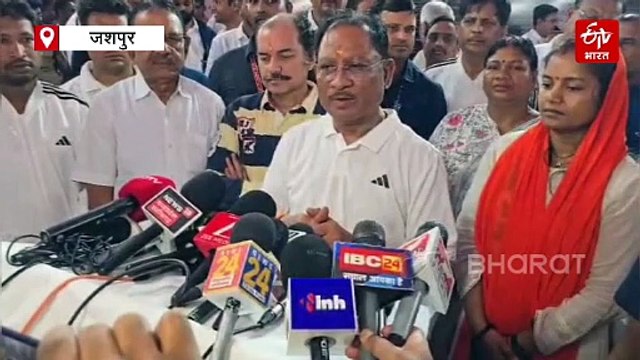 पेट की चर्बी घटाने सीएम विष्णुदेव साय ने बताया कौन सा योग है असरदार