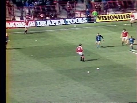 MANCHESTER UNITED - SOUTHAMPTON - 1982 - SAISON 1981/1982 -
