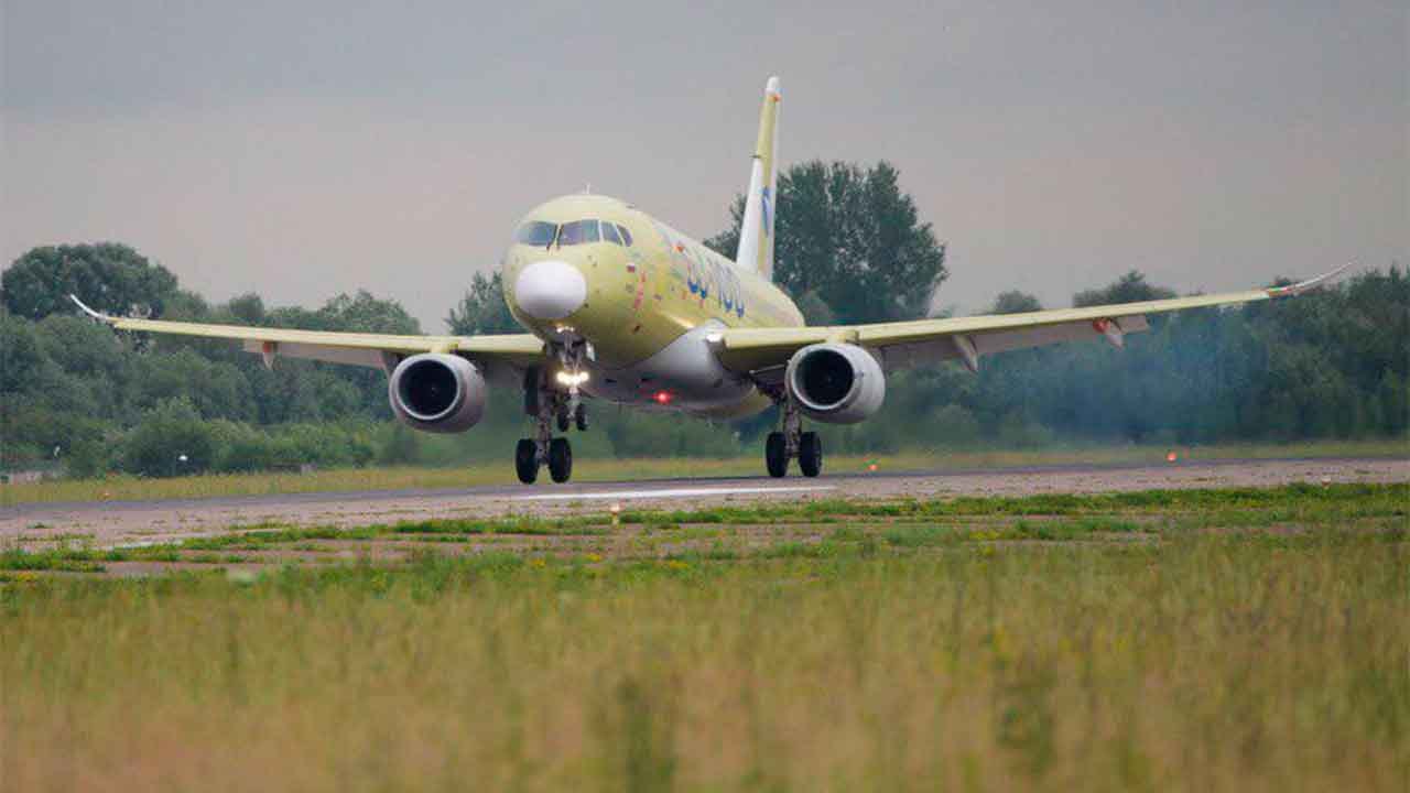 Video: Russian Experimental Prototype with Updated Fuselage and PD-8 Engines Takes Off Toward Certification