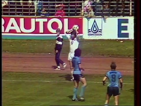 DARMSTADT - HAMBOURG - 1982 - SAISON 1981/1982 -