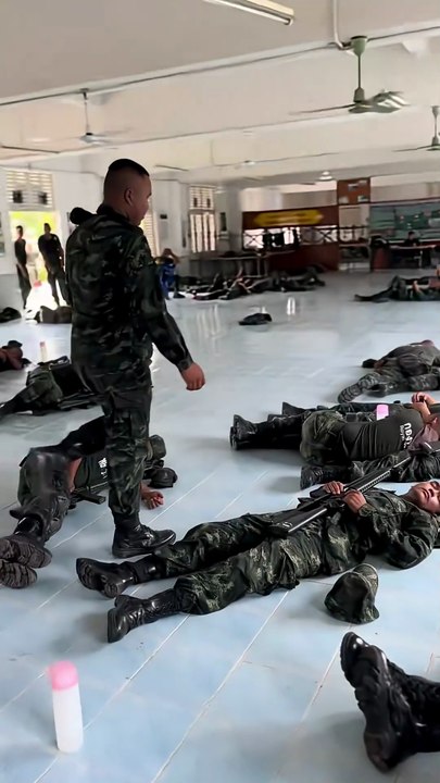 Soldiers are trained to sleep with weapons in hand 😳🔫 #shorts