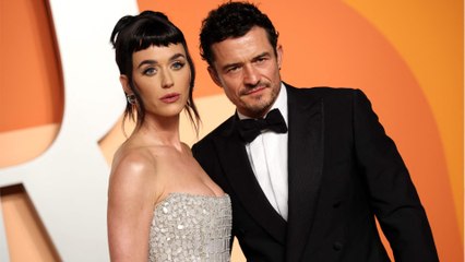 GALA VIDEO - “Embarrassant et gênant” : Orlando Bloom n’a pas du tout apprécié le vol dans l’espace de Katy Perry