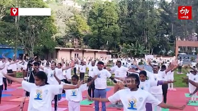 சர்வதேச யோகா தினம்: யோகாசனங்கள் செய்து அசத்திய மாணவர்கள்!