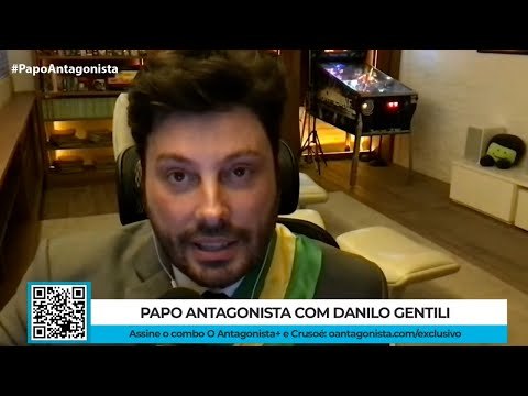 “Se você não ajoelhar para as narrativas que eles criam, vêm e cortam sua cabeça”, diz Danilo