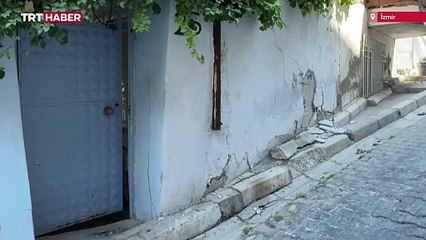 İzmir'de tünel inşaatı nedeniyle evlerde hasar oluştu
