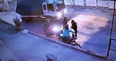 Francotirador ataca a dos oficiales en Colombia