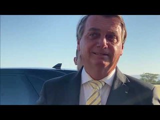 “Quem perdeu o emprego, que reclame do seu governador”, diz Bolsonaro