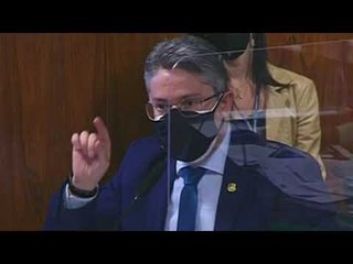 “Falou de corrupção, lembrou?”, diz Vieira ao citar suposto envolvimento de Barros